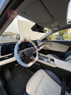 شيري أريزو 8